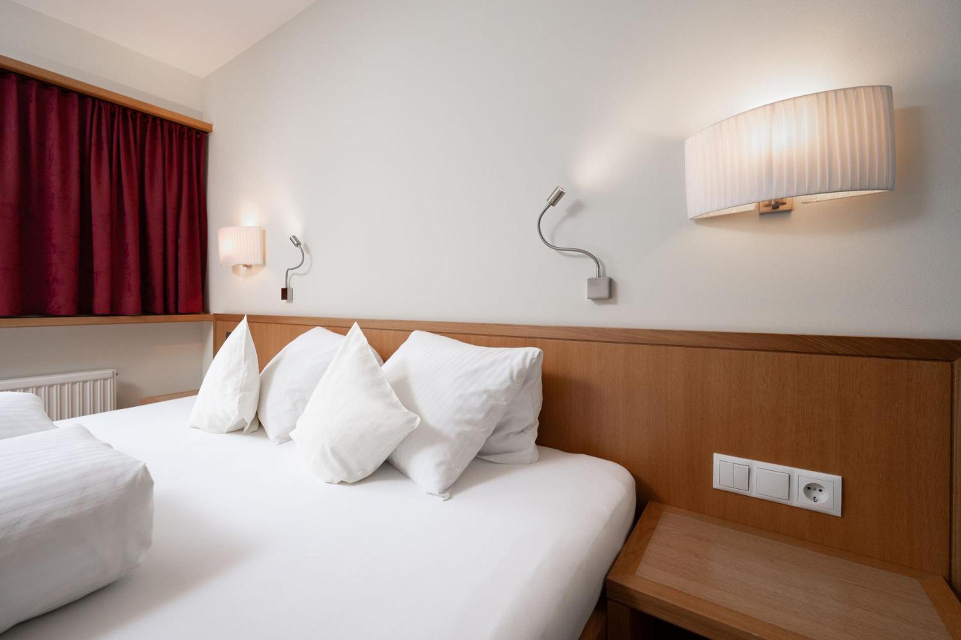 Hotel Garni Maria Theresia เซิลเดน ภายนอก รูปภาพ