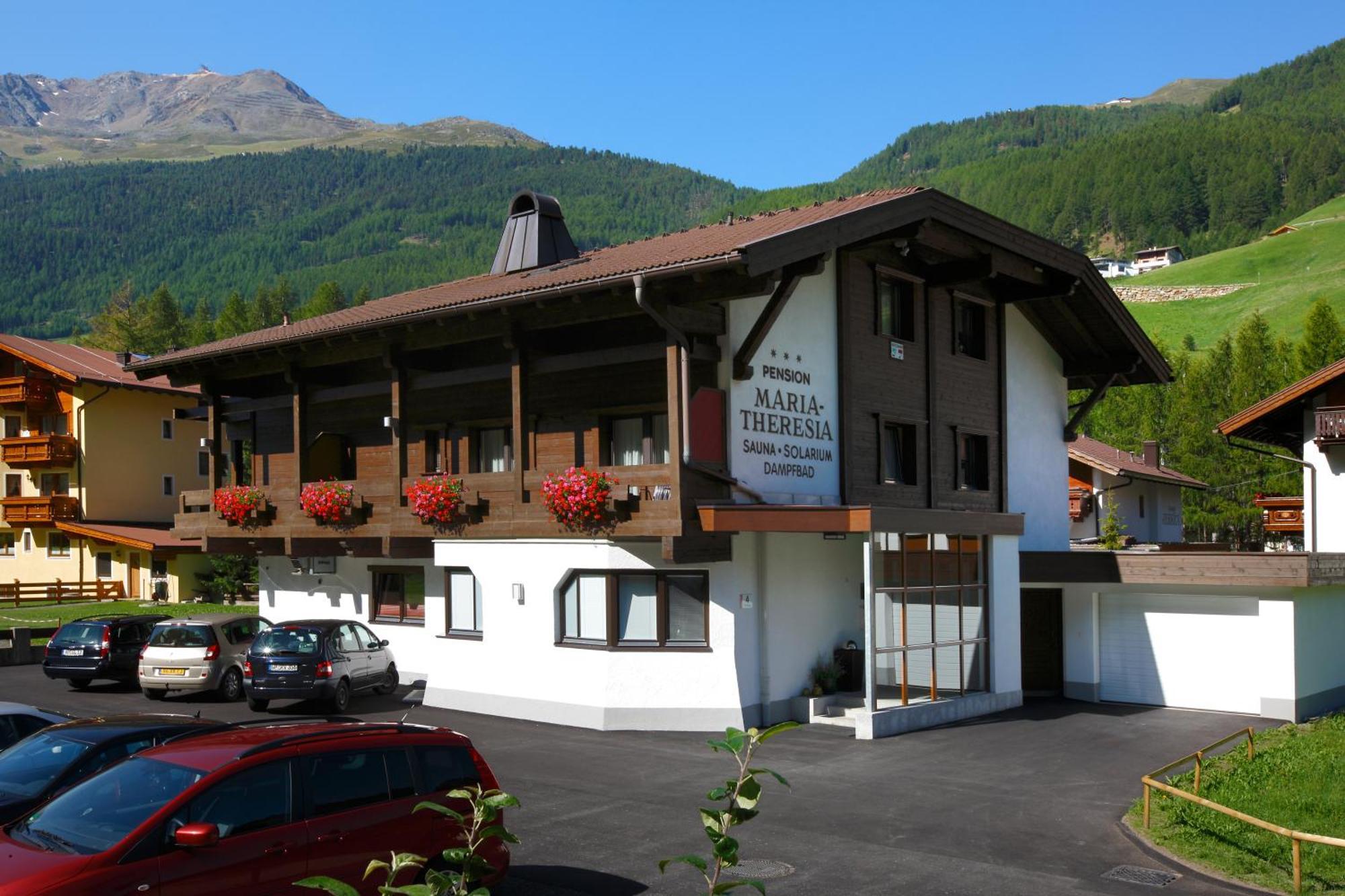 Hotel Garni Maria Theresia เซิลเดน ภายนอก รูปภาพ